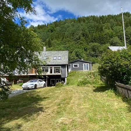 Voss- Myrkdalen Lodge Vossestrand ภายนอก รูปภาพ